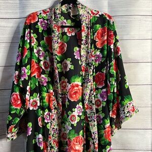 Victoria’s Secret Gold Label RARE vintage satin robe floral one size